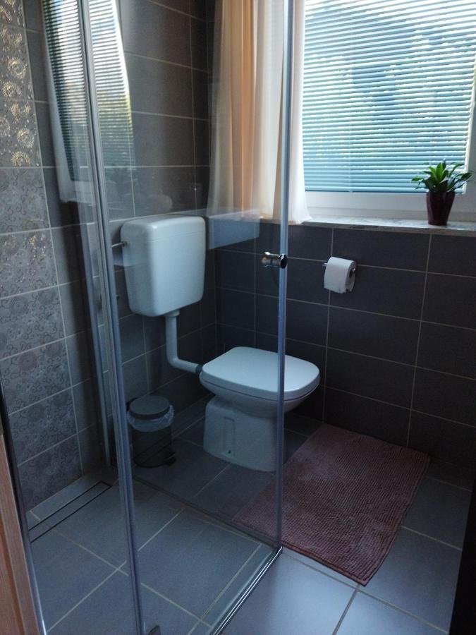 Apartma Jerman - Cerknica Exteriér fotografie